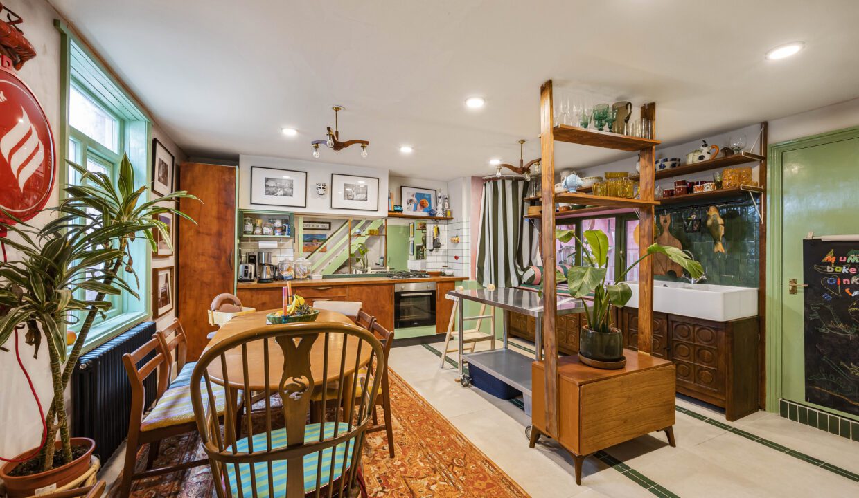 Photo 23-10-2025, 14 18 50