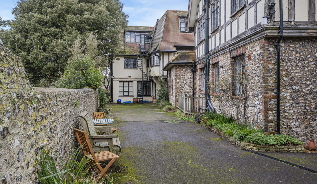 Photo 18-02-2026, 10 51 04