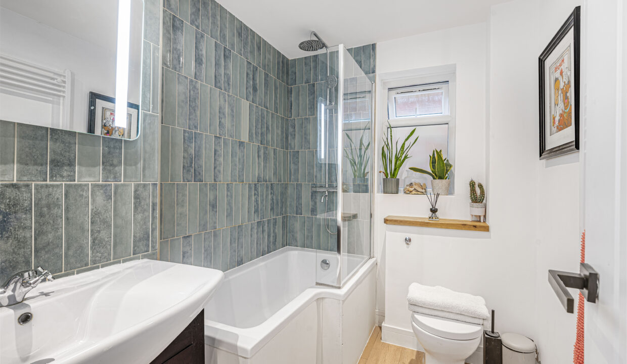 Photo 01-04-2026, 14 08 53