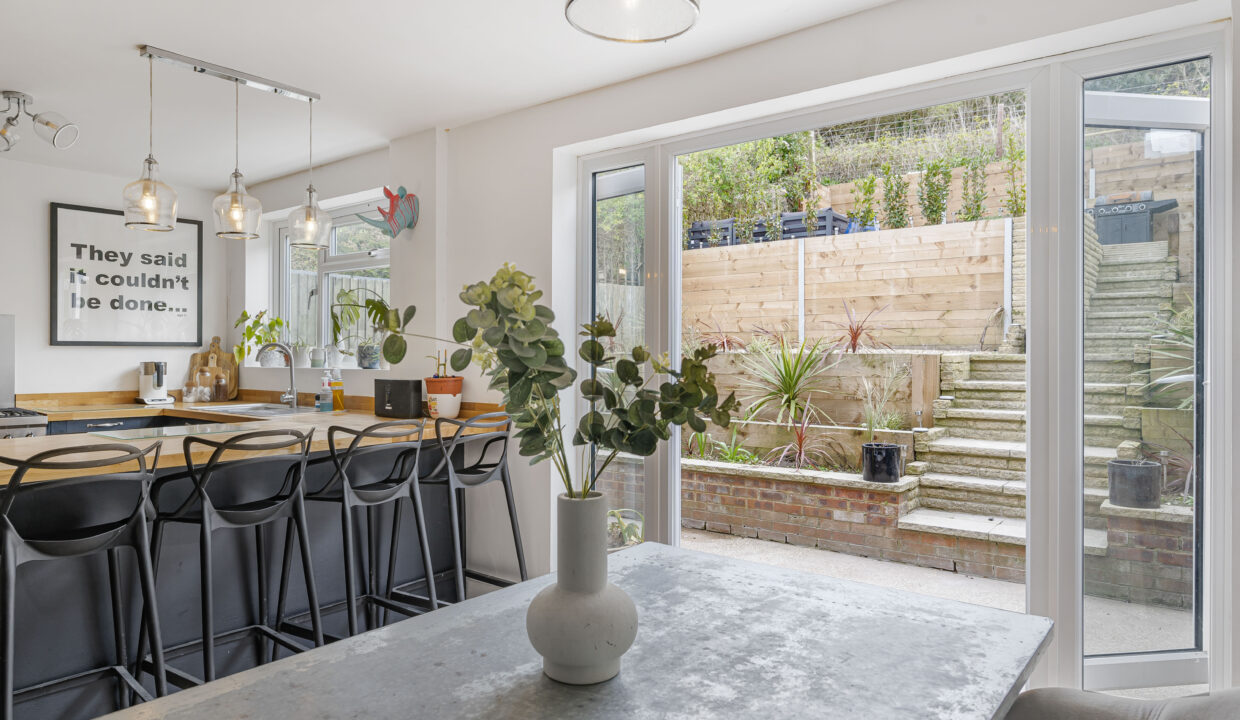 Photo 01-04-2026, 14 21 25