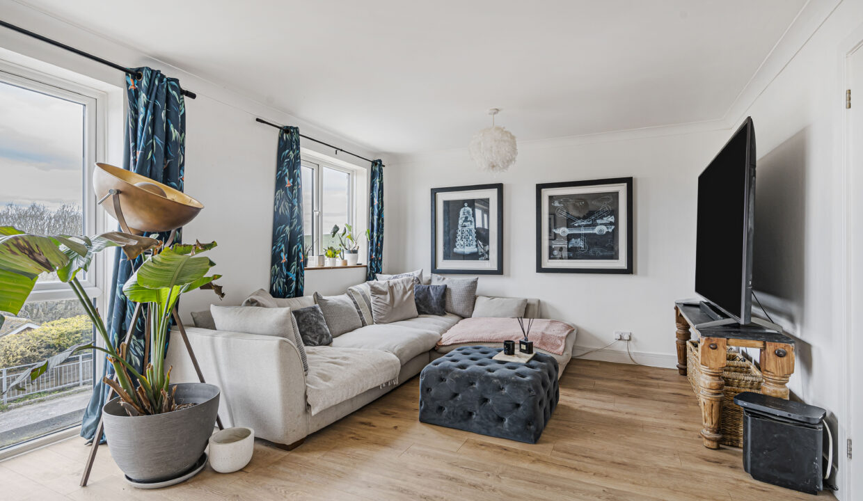 Photo 01-04-2026, 14 27 08