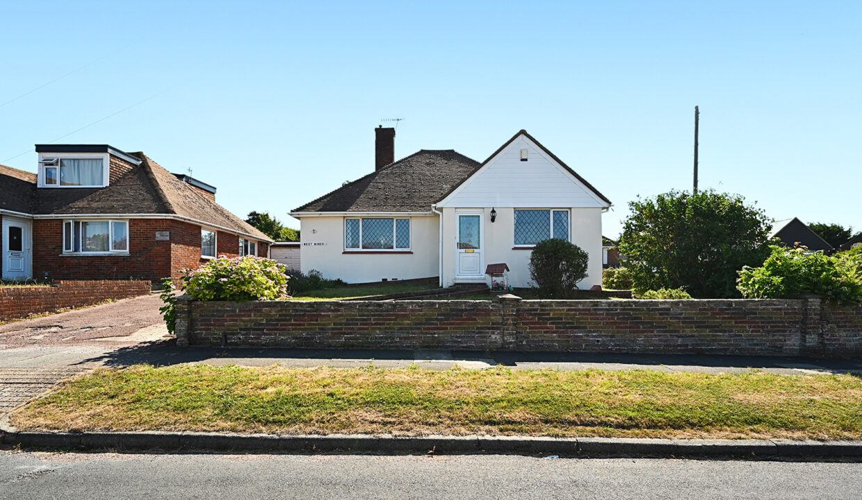 25 Falmer Gardens, BN2 (18)