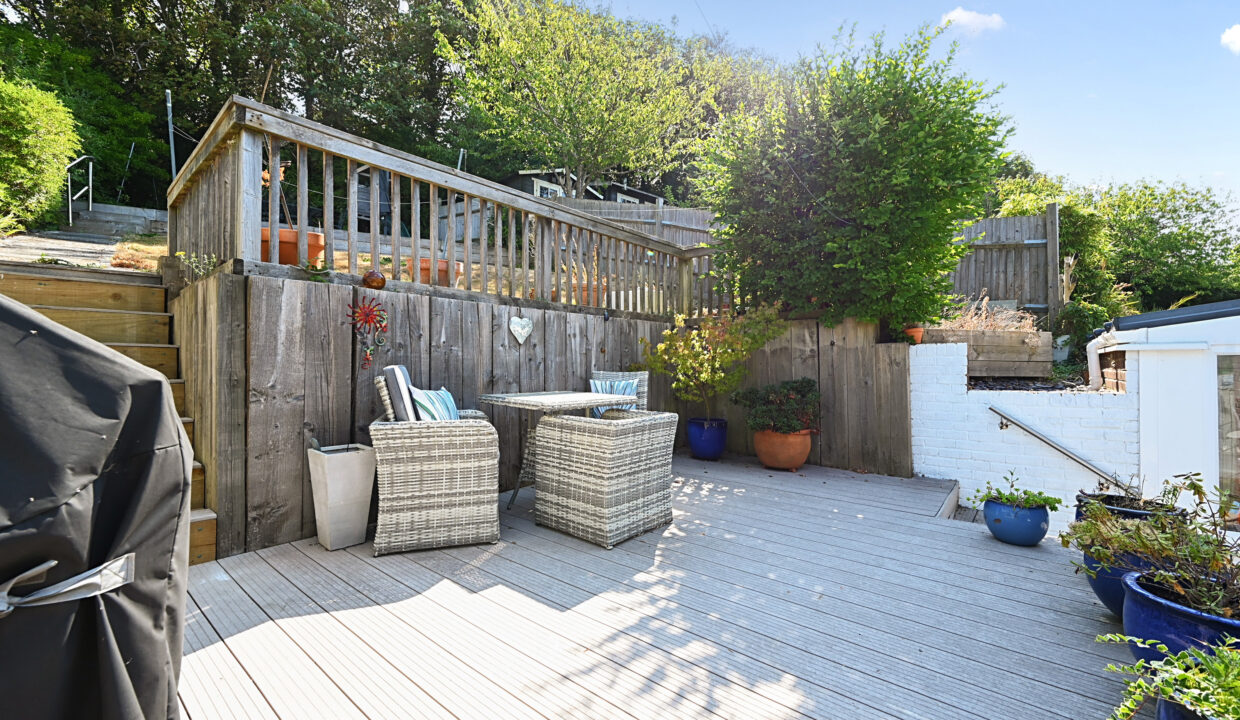 62 Rowan Way, BN2 (30)