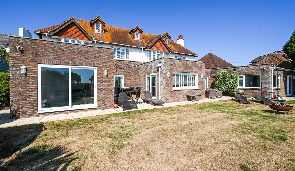 9 Longhill Road, Ovingdean, BN2 (17)