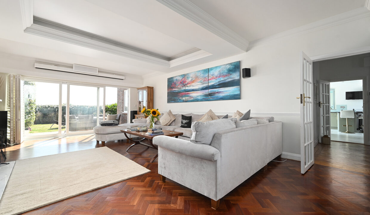 9 Longhill Road, Ovingdean, BN2 (46)