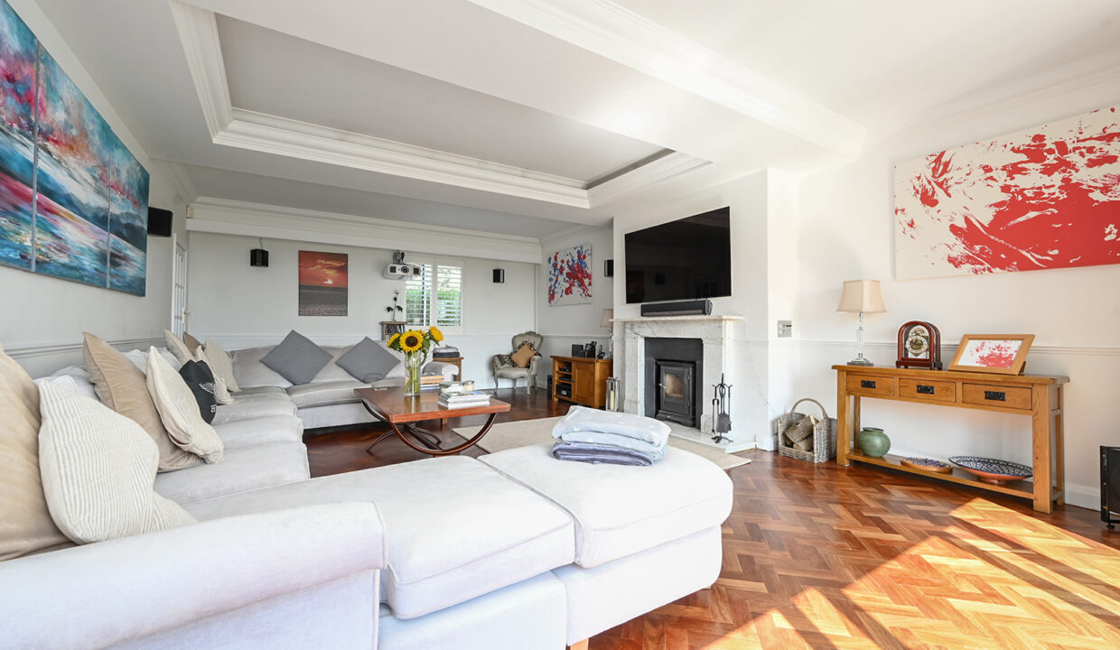 9 Longhill Road, Ovingdean, BN2 (49)