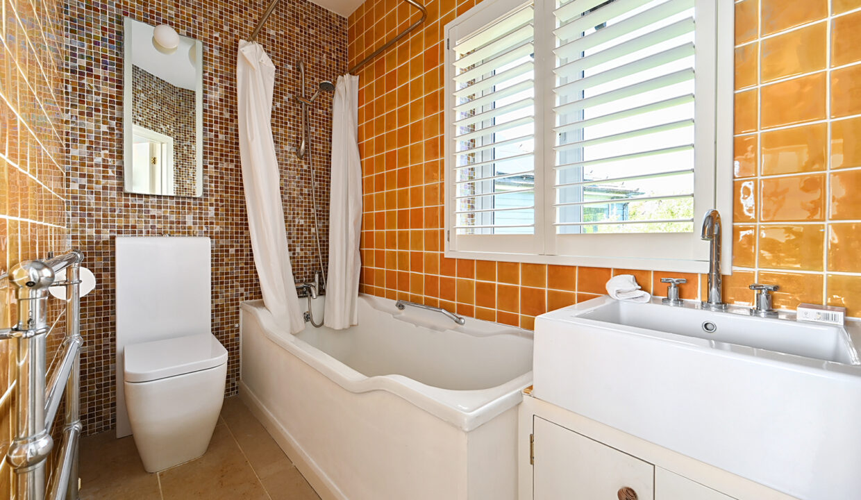 9 Longhill Road, Ovingdean, BN2 (53)