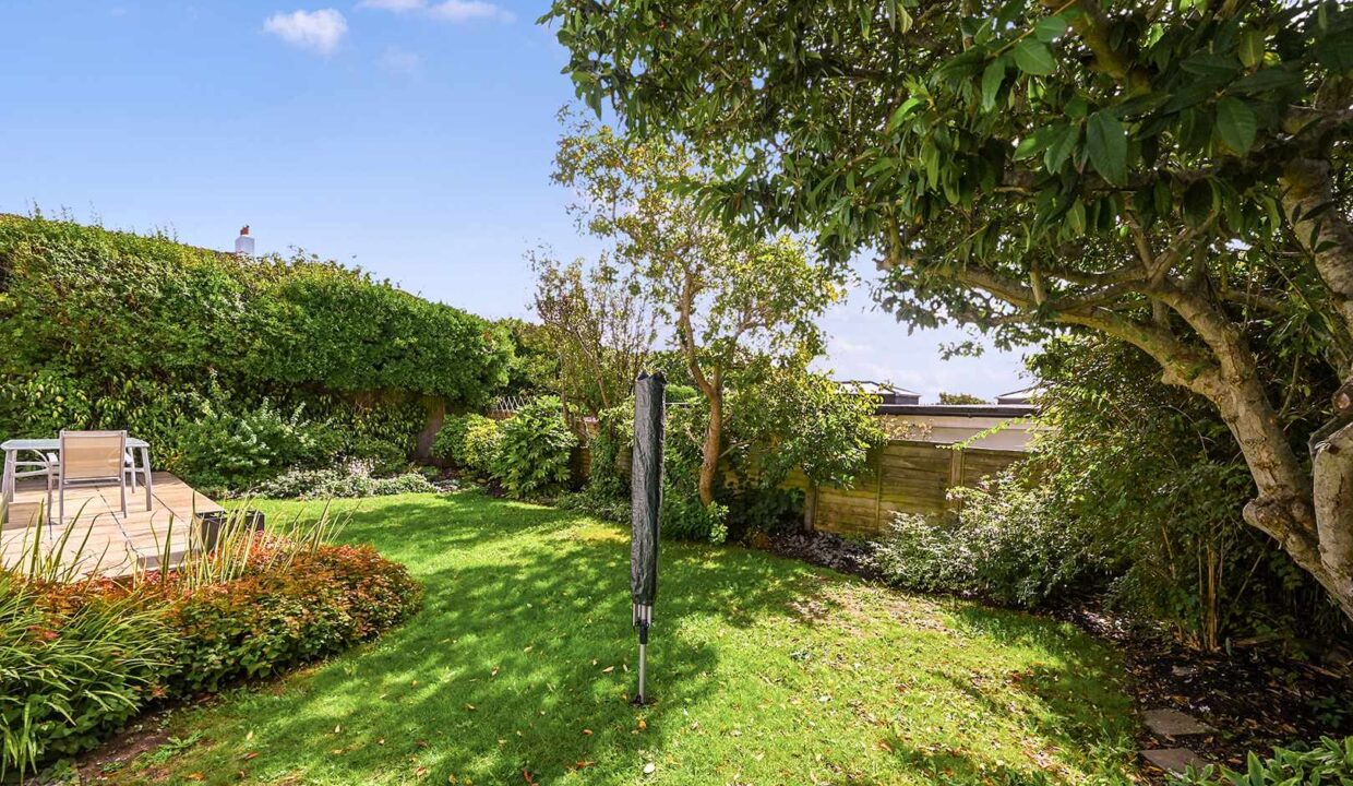 2-Lenham-Ave (30)