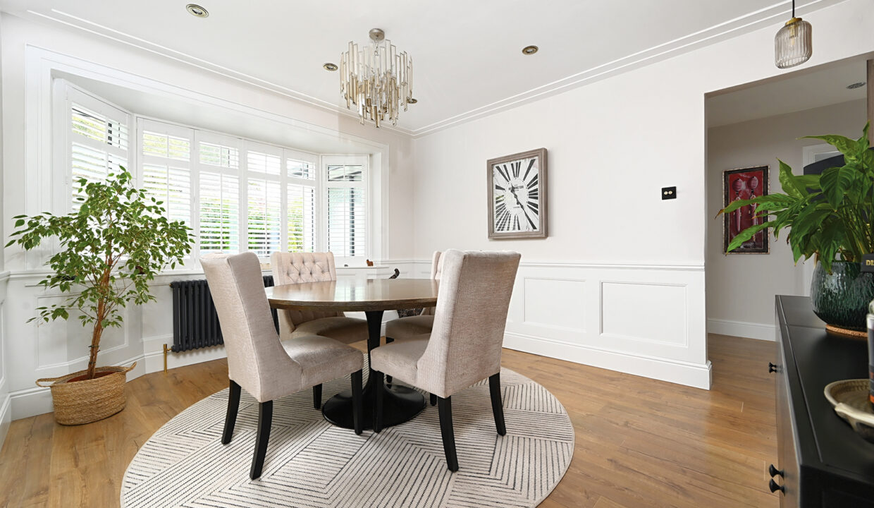 88 Cresent Drive North, BN2 (19)