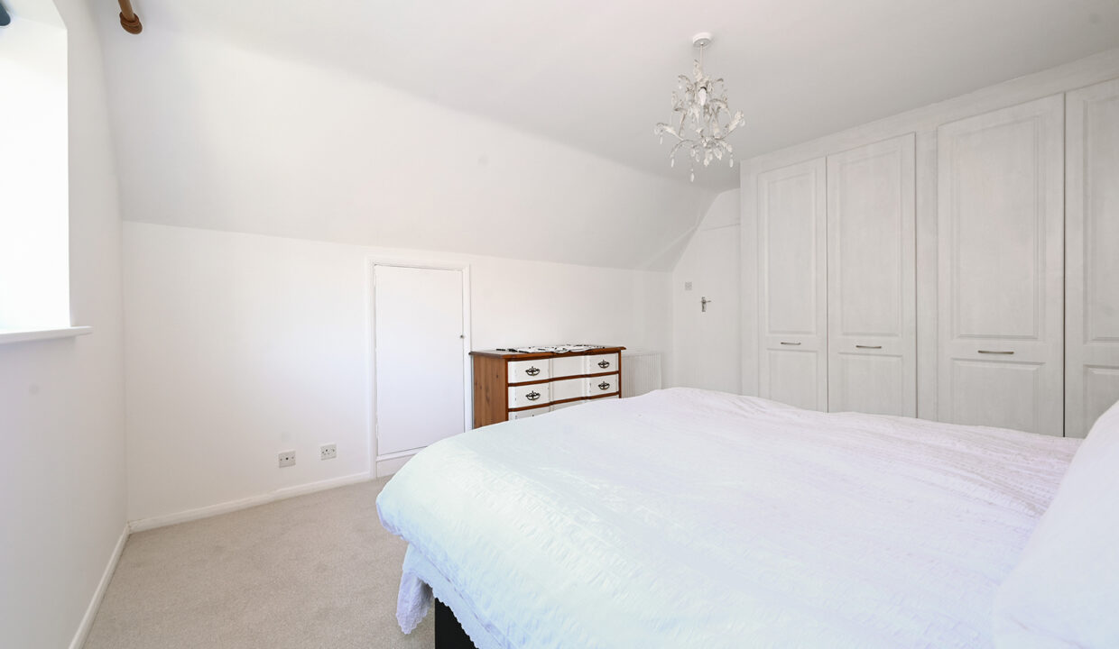 9 Dean Court Road, BN2 (21)