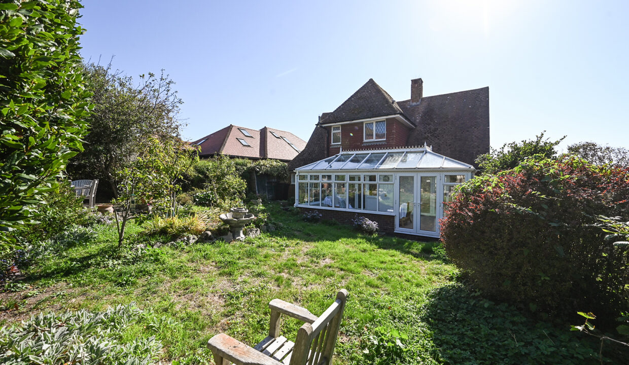 9 Dean Court Road, BN2 (6)